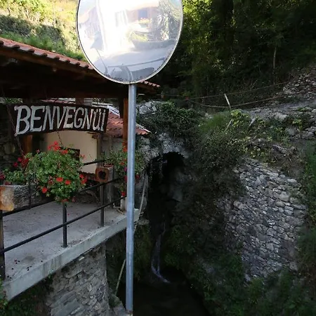 Agroturismo A Ca Du Barbijun *